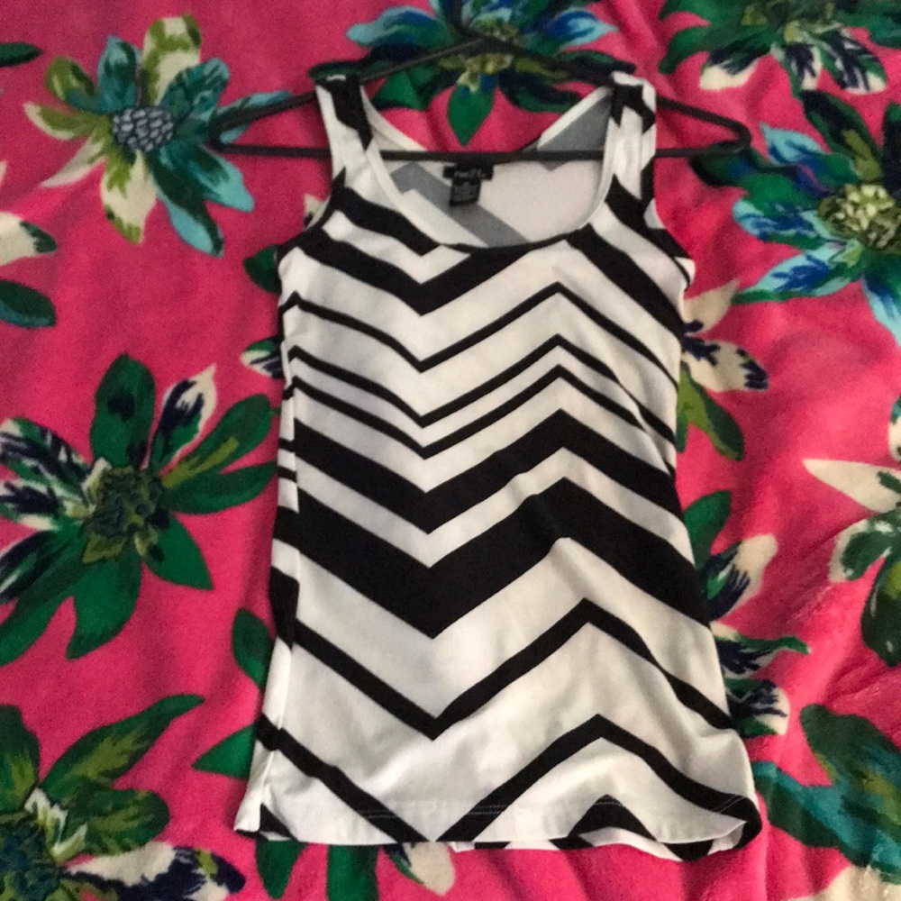 rue 21 tank top